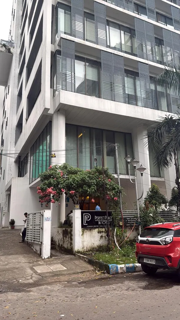 Office building exterior in Kolkata